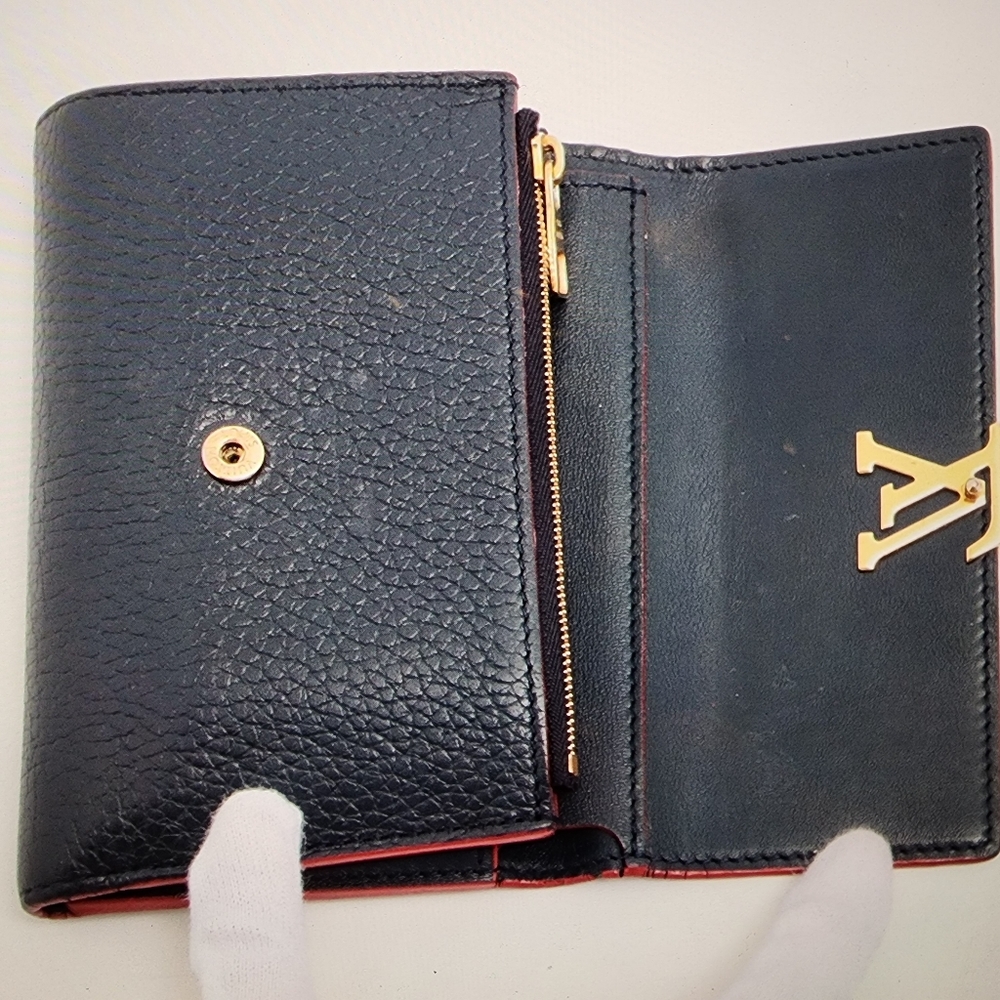 Louis Vuitton Taurillon Portofeuille Capucine Compact M14168